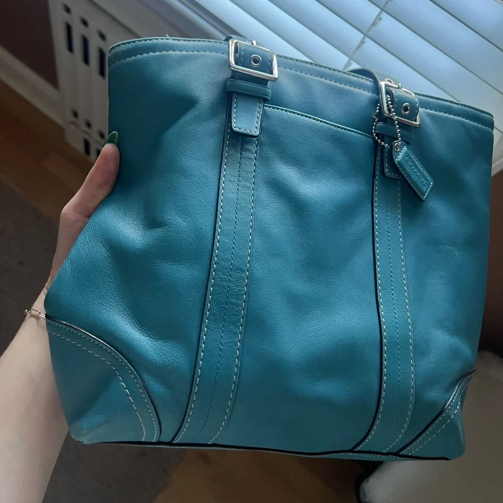 Teal blue leather 2008 coach bag